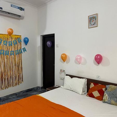 Sunrise Bed & Breakfast Khajurāho Extérieur photo