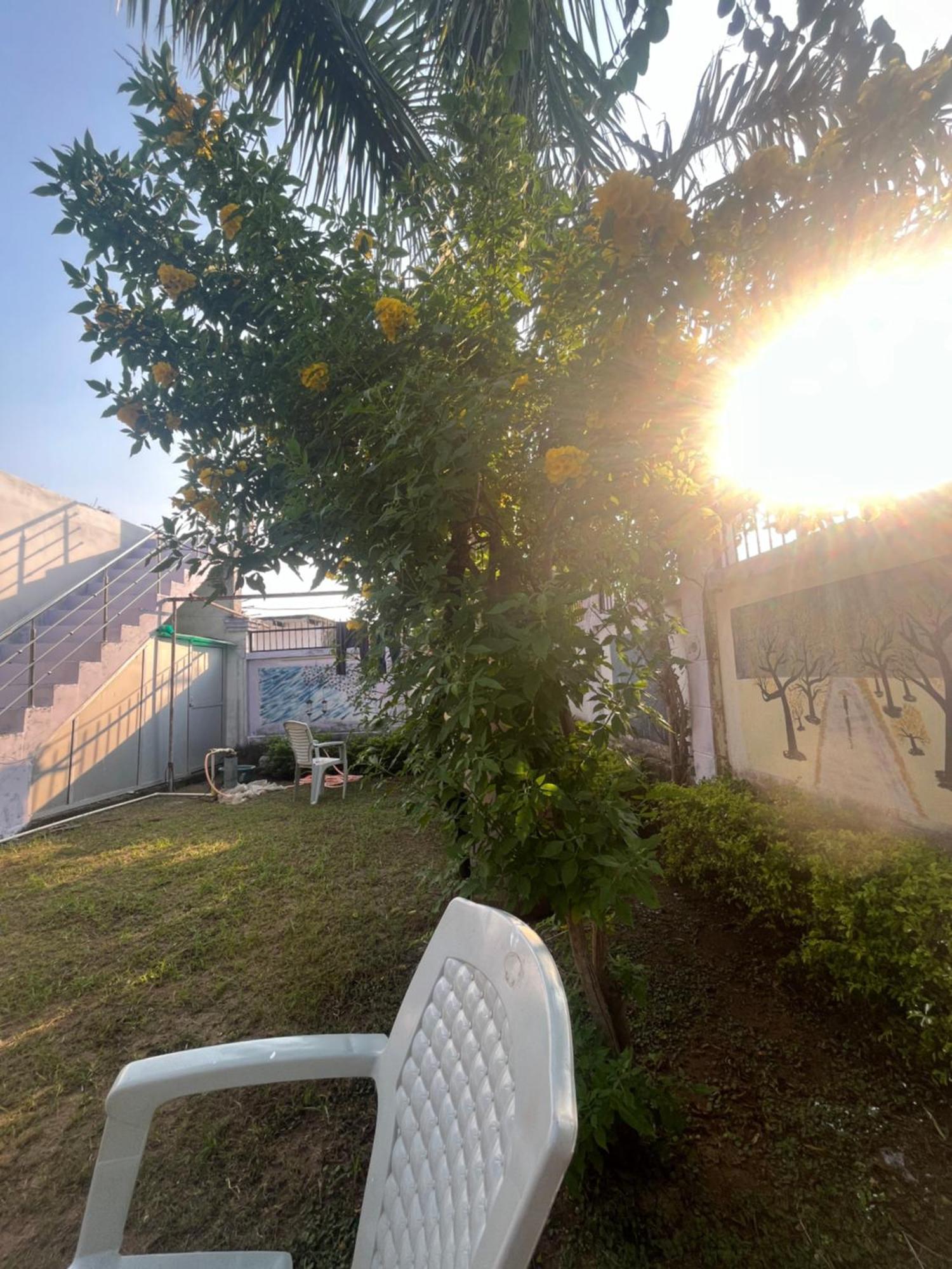 Sunrise Bed & Breakfast Khajurāho Extérieur photo