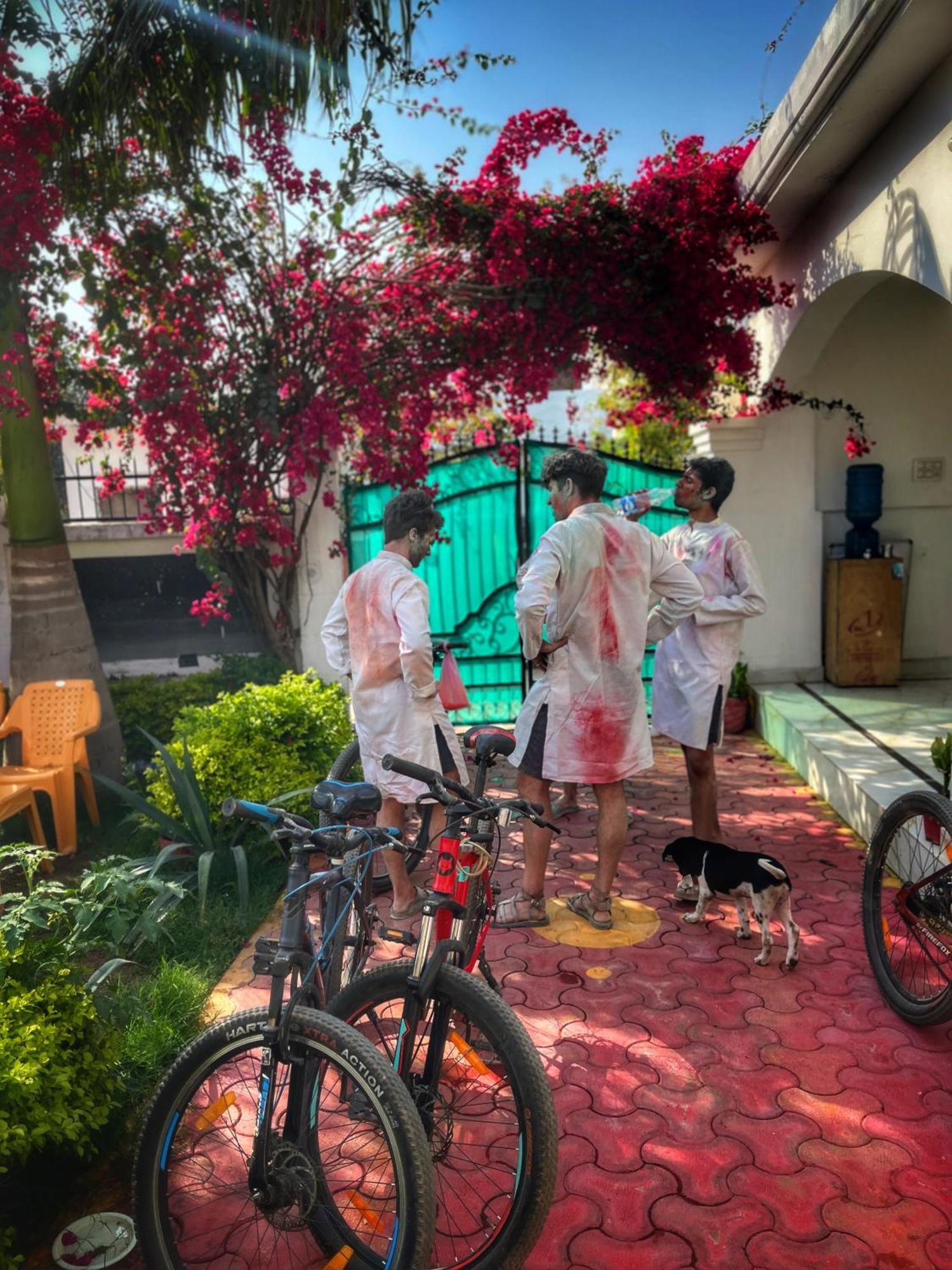 Sunrise Bed & Breakfast Khajurāho Extérieur photo